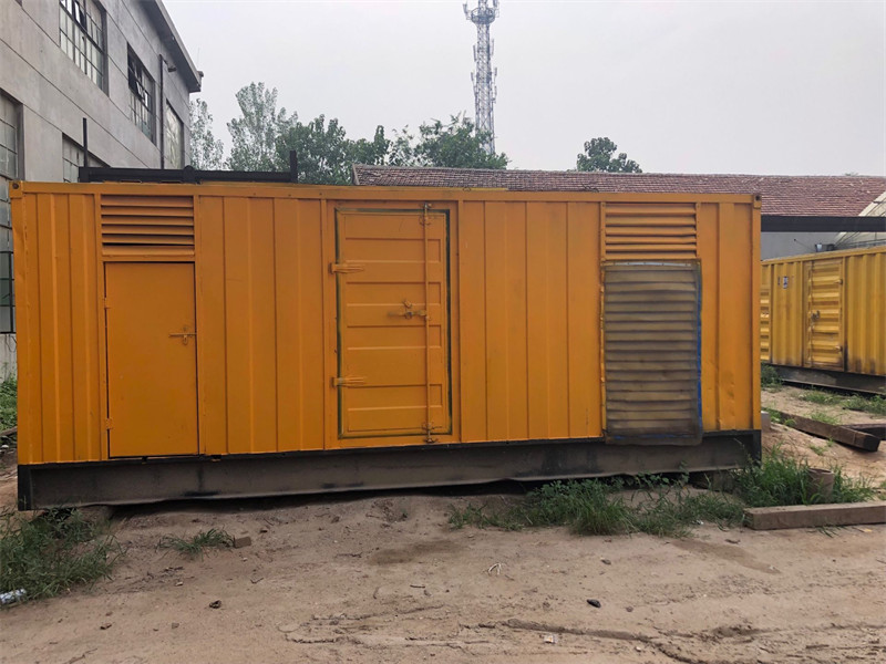 杜集柴油发电机如何判断新机油是否已经完全充满机油滤清器？