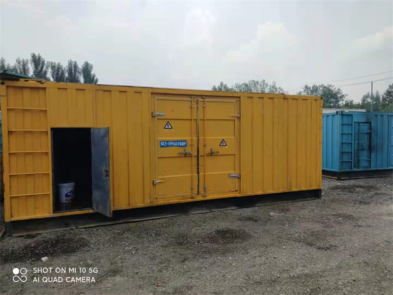 杜集200KW柴油发电机组需要配备什么型号的电缆线？