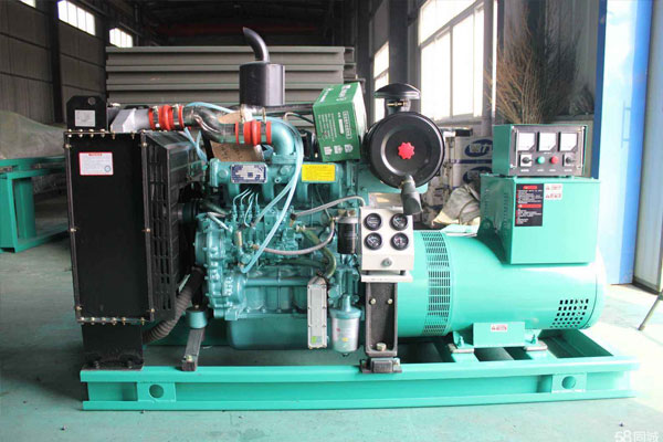 杜集如何判断机油是否需要更换？