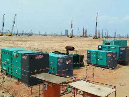 杜集如何检查和清洗空气滤清器？