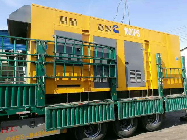 杜集测量水冷式机油散热器密封件尺寸时的注意事项有哪些？