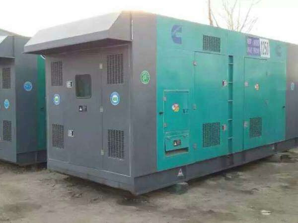 杜集合同中关于工期延误的责任如何界定和处理？